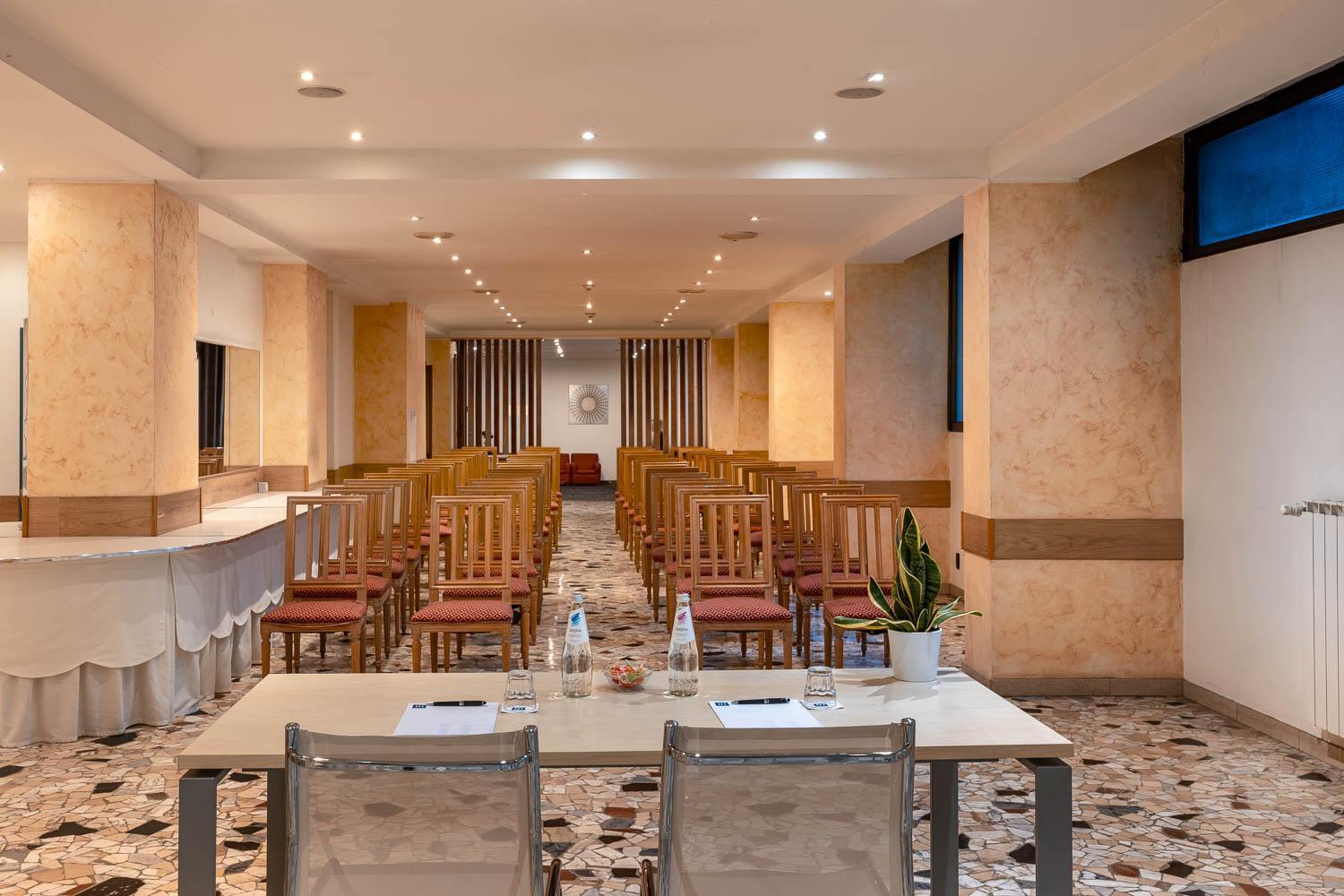 Ih Hotels Milano St. John Sesto San Giovanni Exterior foto