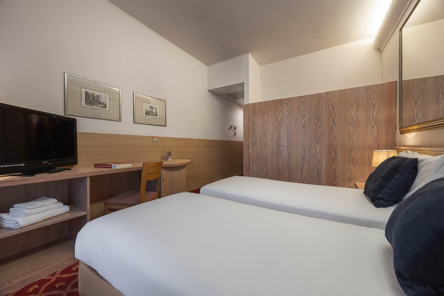 Ih Hotels Milano St. John Sesto San Giovanni Exterior foto